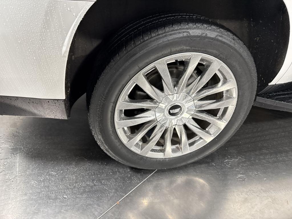 used 2022 GMC Yukon car, priced at $51,530