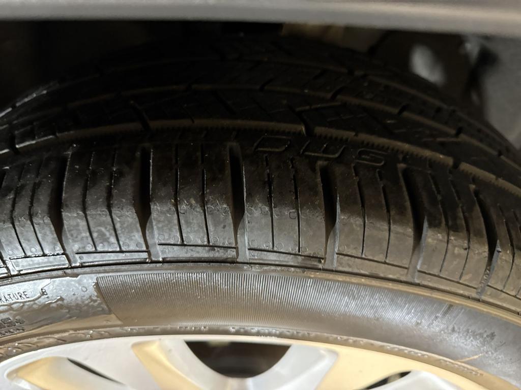 used 2017 Jeep Grand Cherokee car, priced at $14,951