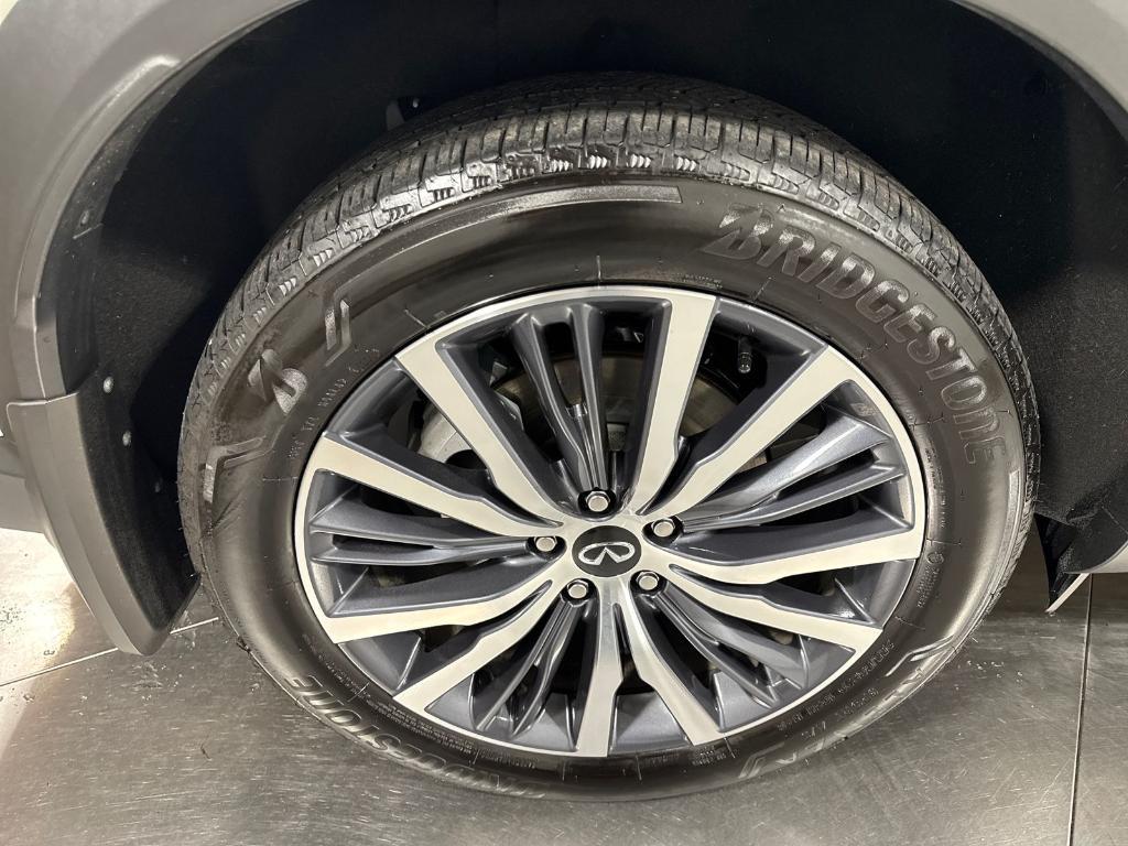 used 2025 INFINITI QX60 car, priced at $53,987