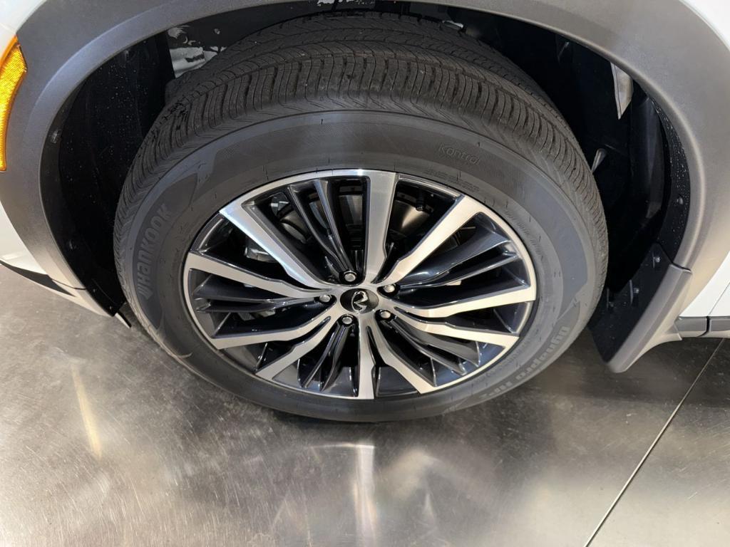 used 2025 INFINITI QX60 car, priced at $55,277