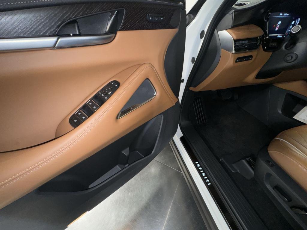 used 2025 INFINITI QX60 car, priced at $55,277