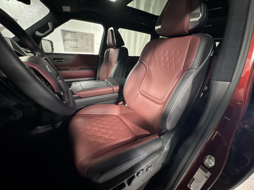 new 2026 INFINITI QX80 car, priced at $103,899