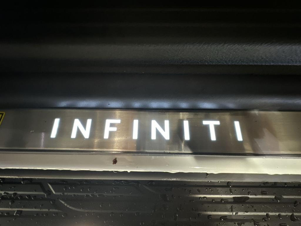 new 2025 INFINITI QX80 car, priced at $85,255