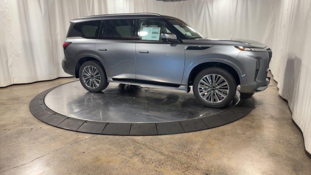 new 2025 INFINITI QX80 car, priced at $85,050