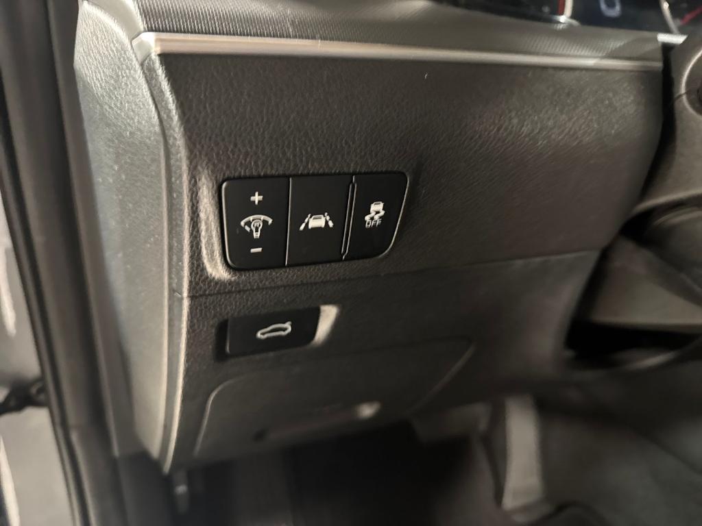 used 2023 Kia K5 car, priced at $18,499