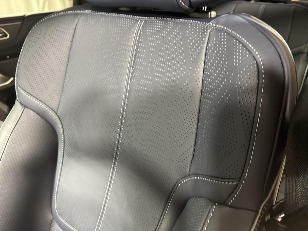 new 2026 INFINITI QX80 car, priced at $93,372