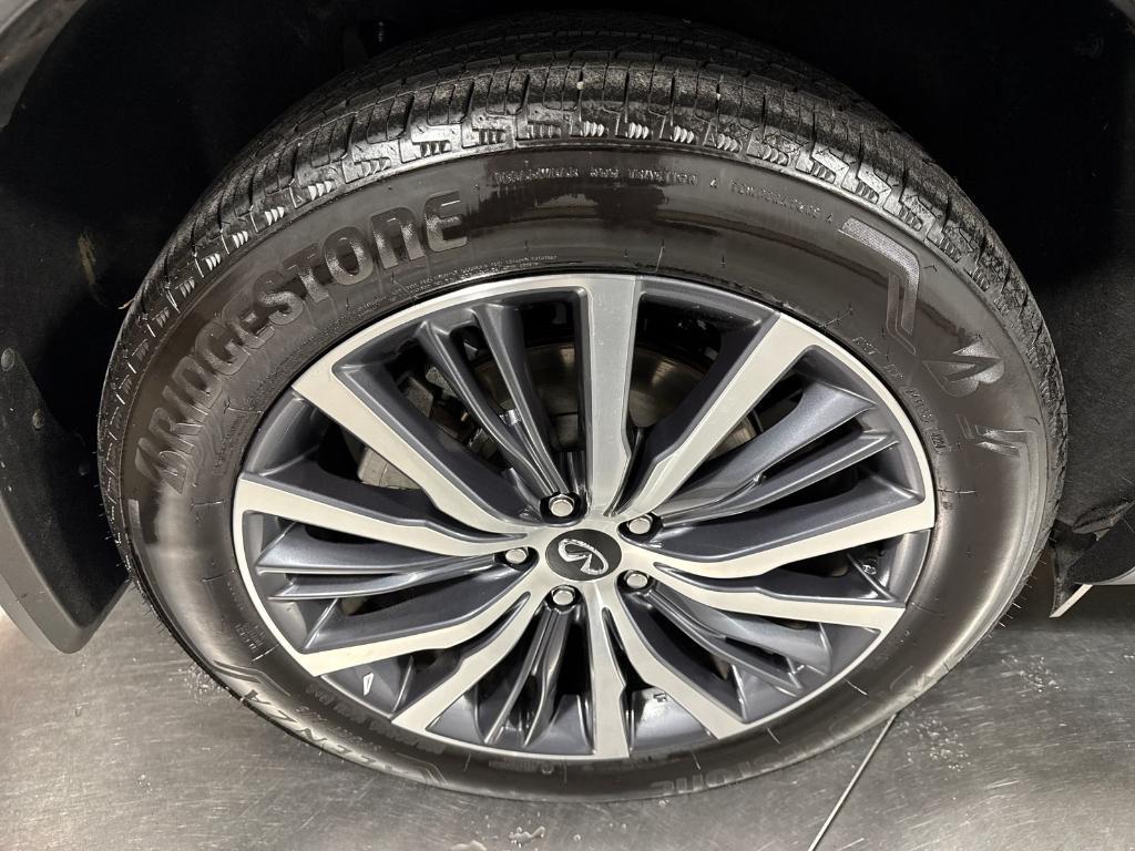 used 2025 INFINITI QX60 car, priced at $53,597