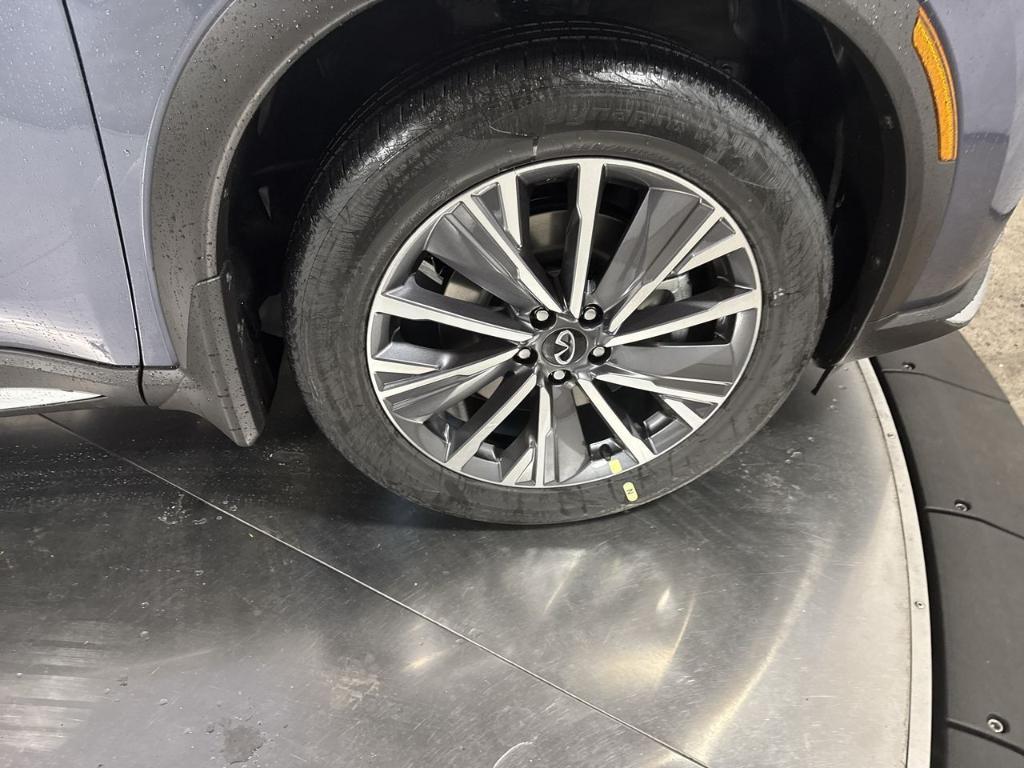 used 2026 INFINITI QX60 car, priced at $53,649