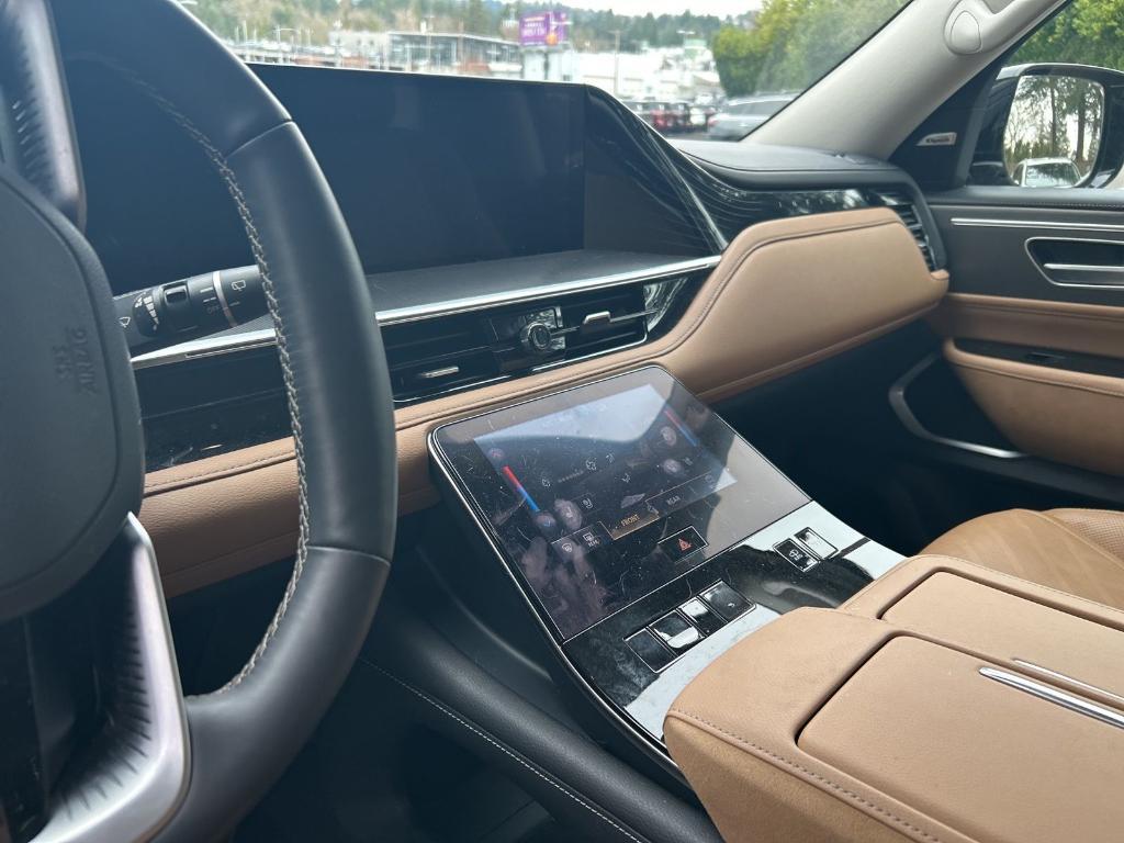 used 2025 INFINITI QX80 car, priced at $76,874