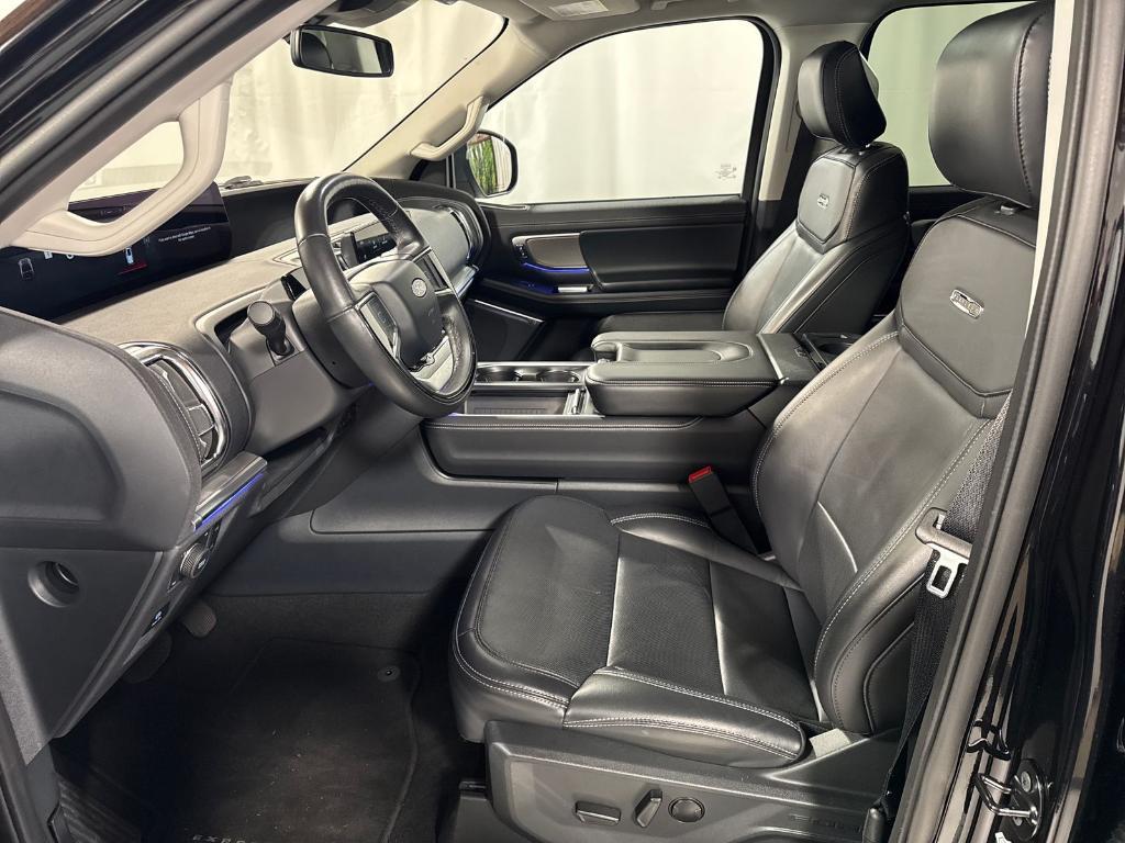used 2025 Ford Expedition car, priced at $64,499