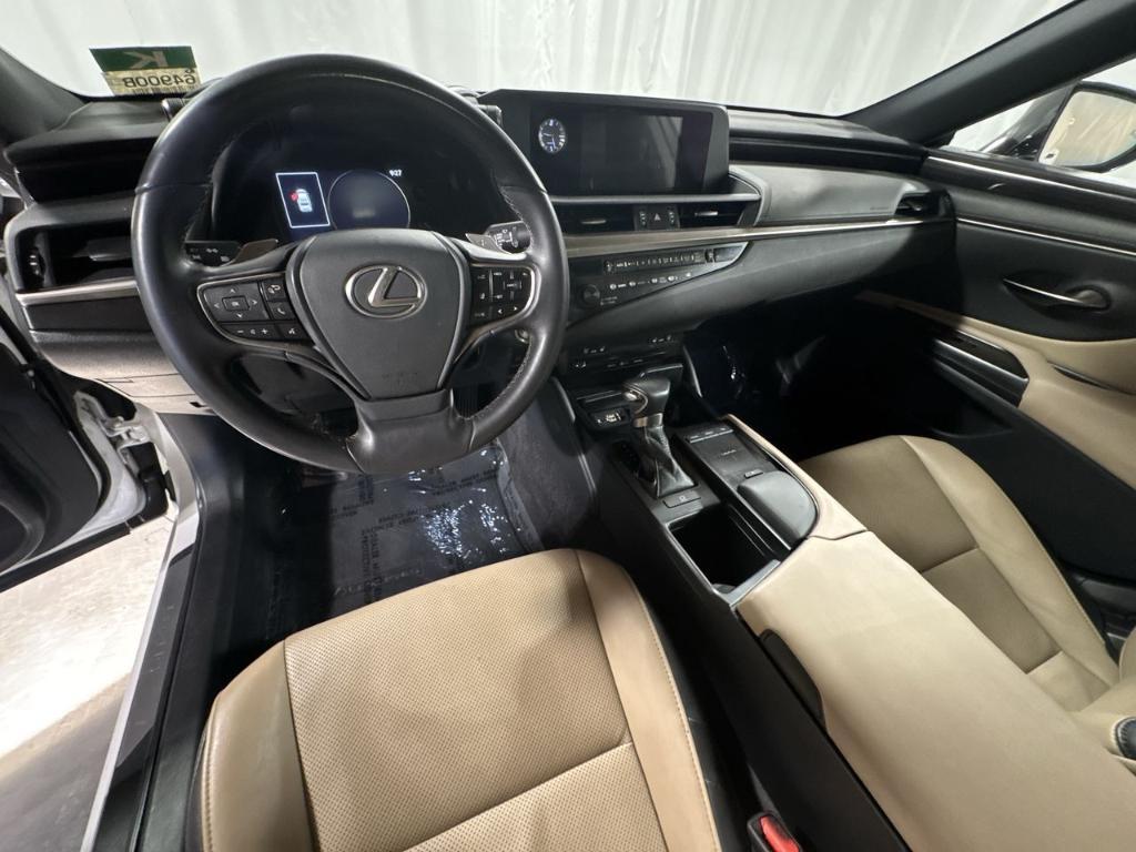 used 2019 Lexus ES 350 car, priced at $24,520