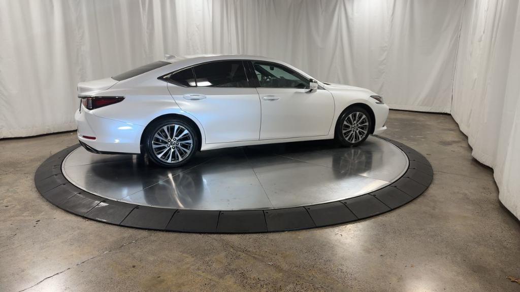 used 2019 Lexus ES 350 car, priced at $24,520