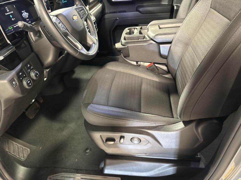 used 2024 Chevrolet Silverado 1500 car, priced at $39,217