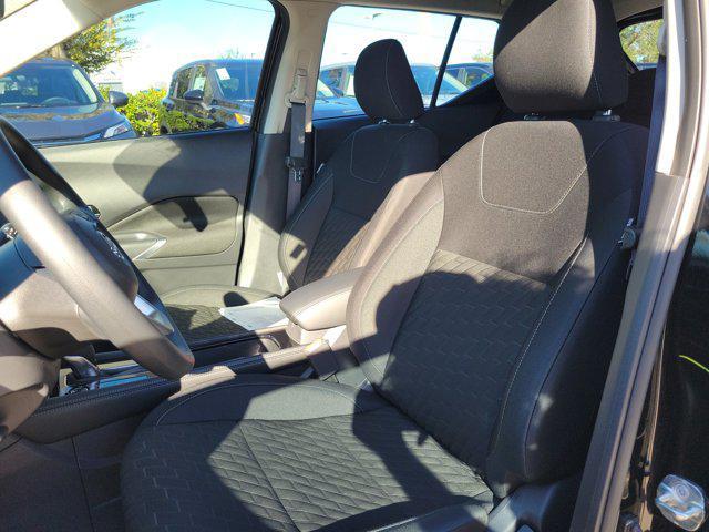 2023 Super Black Nissan Kicks