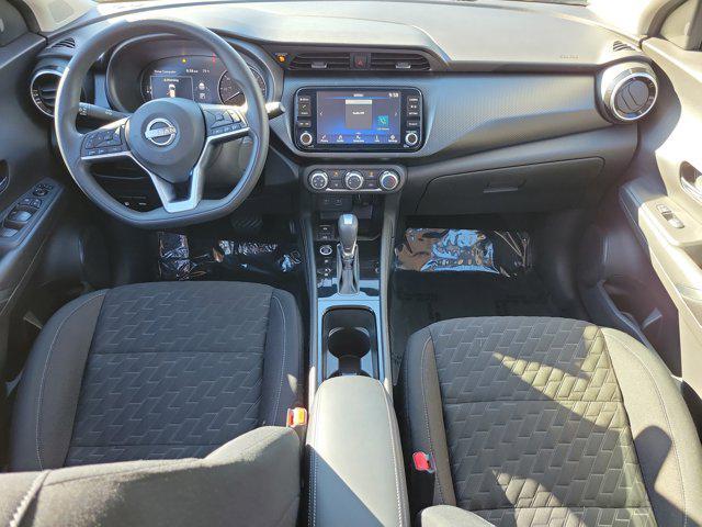 2023 Super Black Nissan Kicks