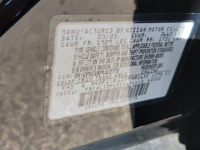2023 Super Black Nissan Kicks