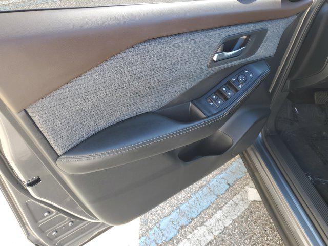 used 2023 Nissan Rogue car, priced at $19,997