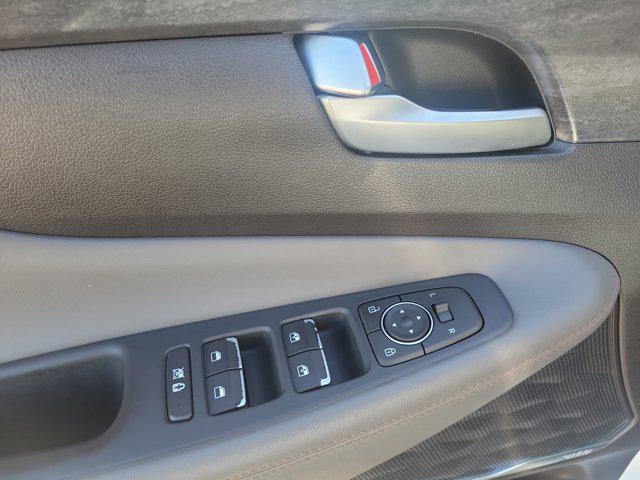 used 2020 Hyundai Santa Fe car, priced at $15,273