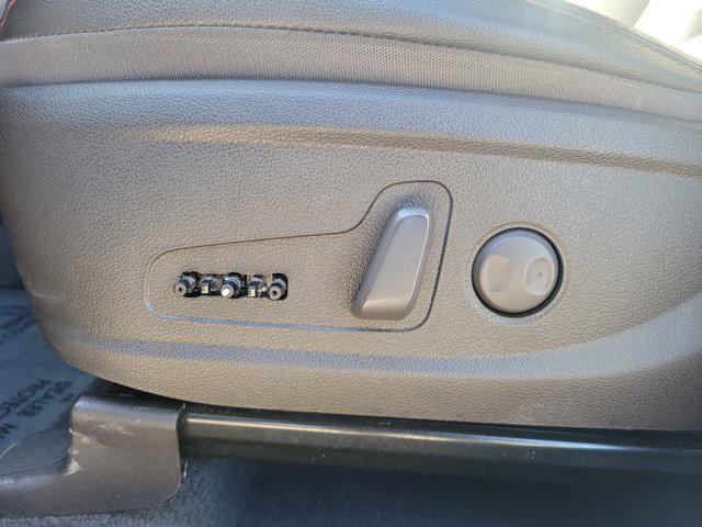 used 2020 Hyundai Santa Fe car, priced at $15,273