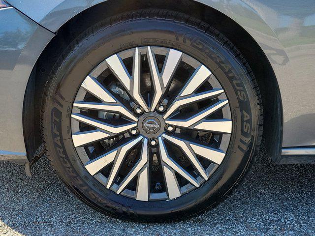 used 2024 Nissan Altima car, priced at $19,553