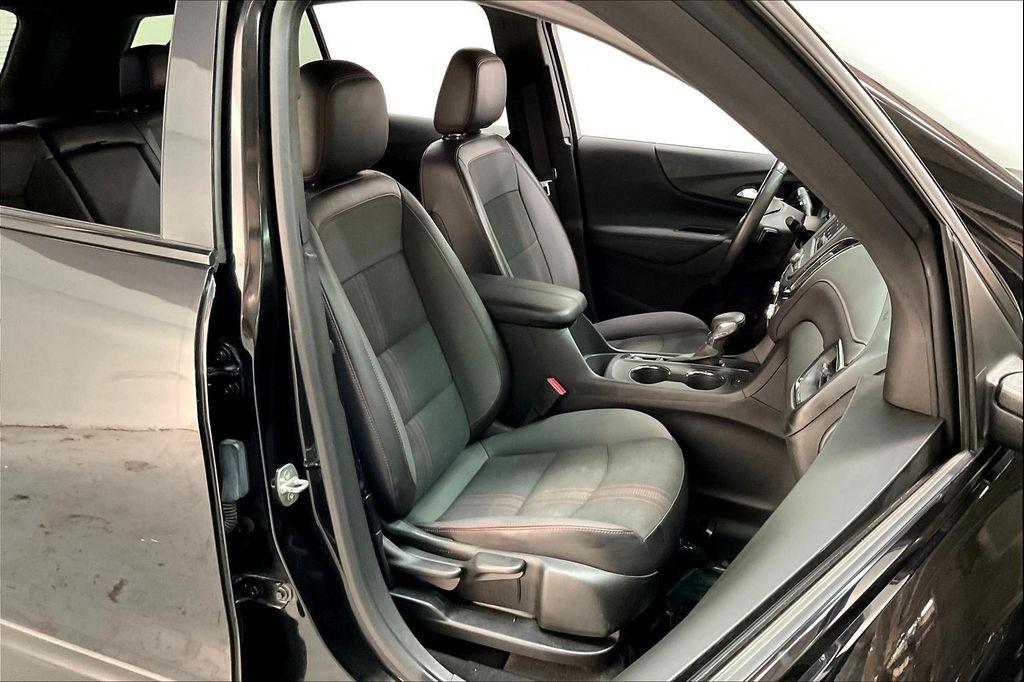 used 2022 Chevrolet Equinox car, priced at $18,095