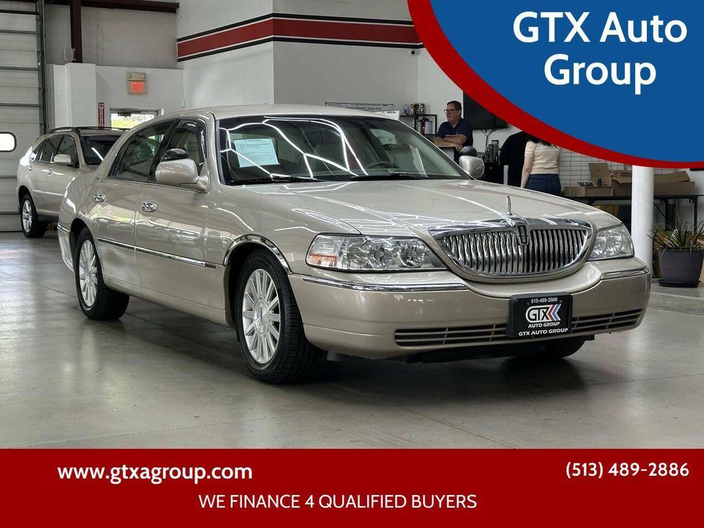 used 2004 Lincoln Town Car car, priced at $9,997