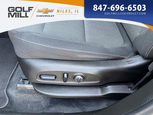 used 2021 Chevrolet Traverse car, priced at $27,134