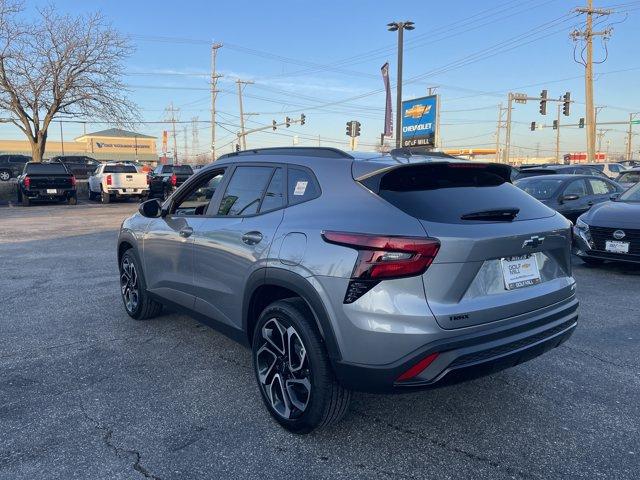 new 2025 Chevrolet Trax car, priced at $26,585