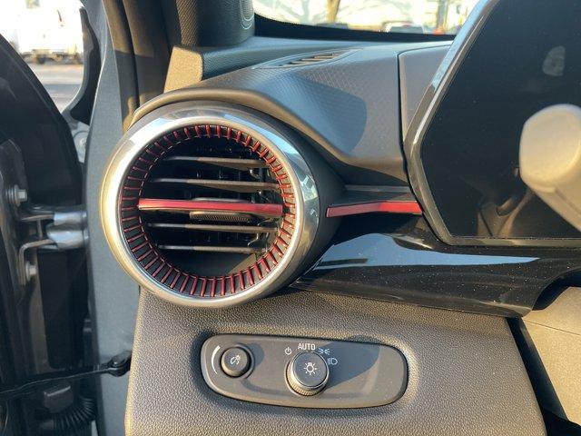 new 2025 Chevrolet Trax car, priced at $26,585