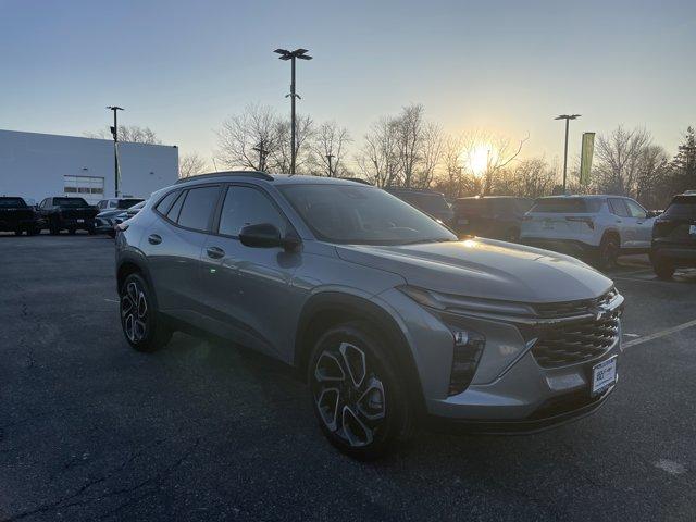 new 2025 Chevrolet Trax car, priced at $26,585