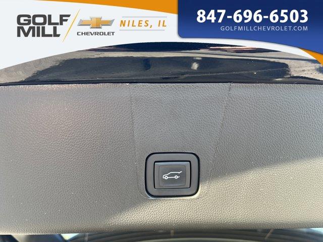 used 2023 Chevrolet Traverse car, priced at $36,680