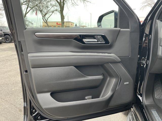 new 2026 Chevrolet Suburban car, priced at $72,405