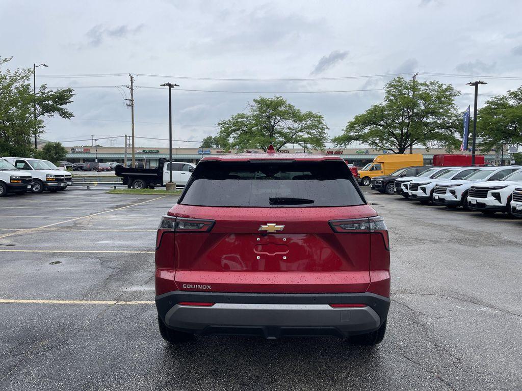 new 2026 Chevrolet Equinox car, priced at $32,210