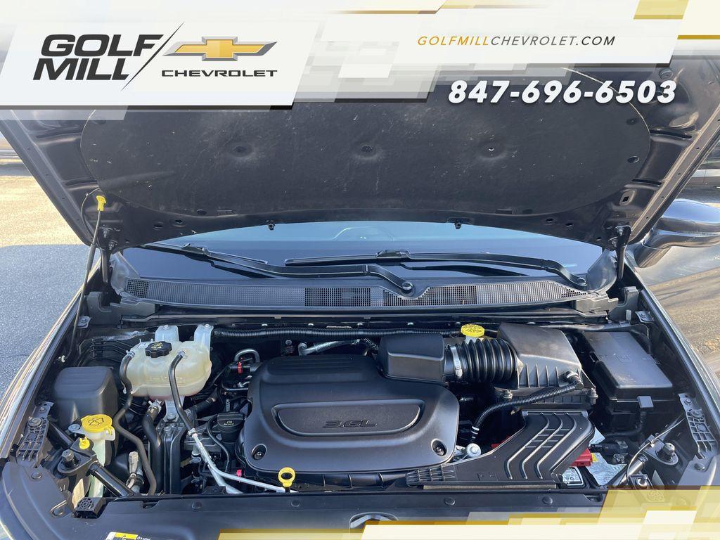 used 2021 Chrysler Pacifica car, priced at $23,722