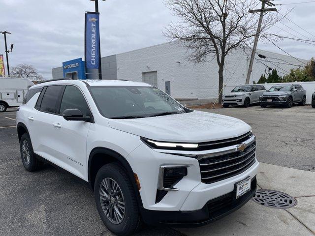 new 2026 Chevrolet Traverse car, priced at $40,420