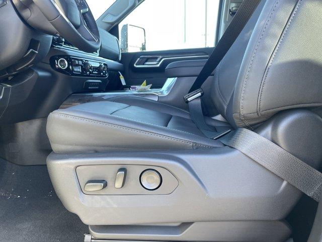 new 2026 Chevrolet Silverado 3500 car, priced at $86,200