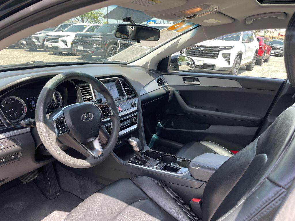 used 2018 Hyundai Sonata car