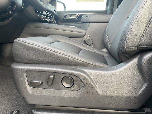 new 2026 Chevrolet Suburban car, priced at $71,080