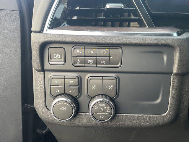 new 2026 Chevrolet Suburban car, priced at $71,080