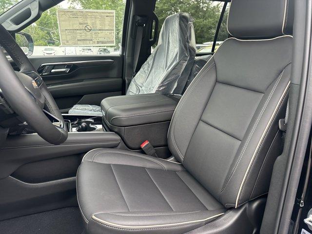 new 2025 Chevrolet Suburban car, priced at $77,919