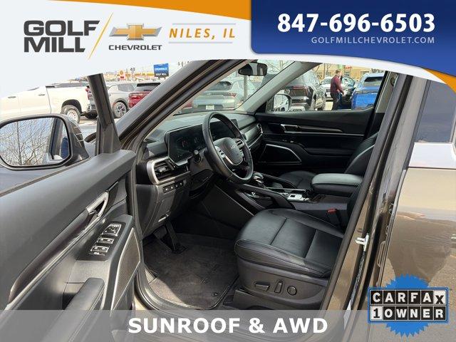 used 2025 Kia Telluride car, priced at $37,880