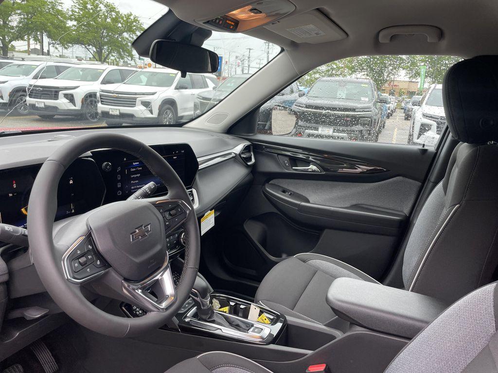 new 2026 Chevrolet TrailBlazer car, priced at $28,445