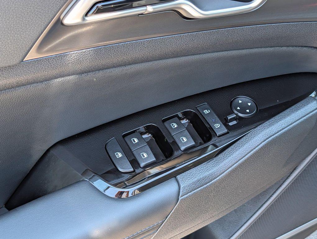 used 2023 Kia Sportage Hybrid car, priced at $27,350
