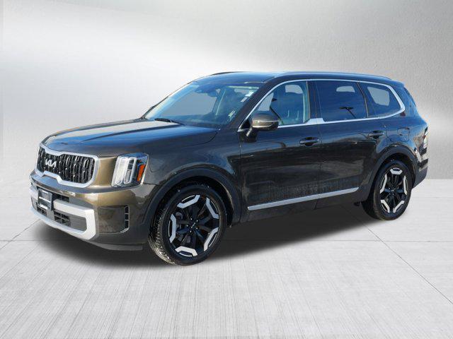 used 2023 Kia Telluride car, priced at $34,871