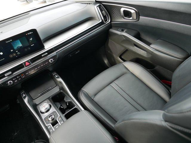 used 2025 Kia Sorento Hybrid car, priced at $34,577
