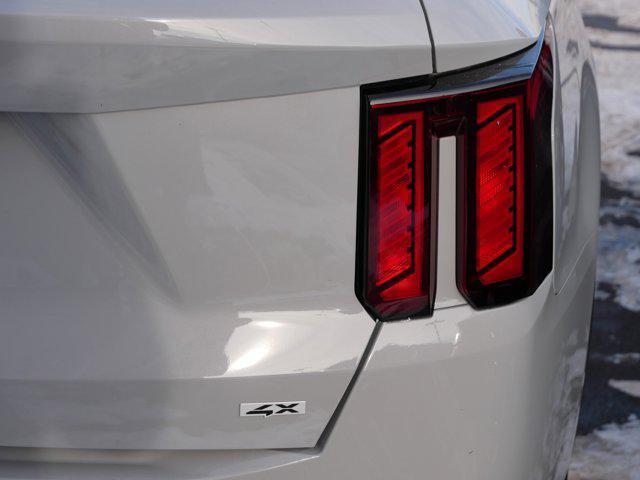 used 2025 Kia Sorento car, priced at $32,411