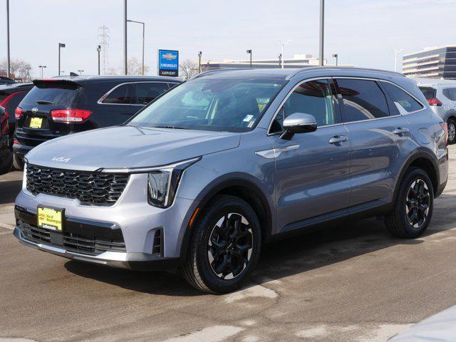 used 2025 Kia Sorento car, priced at $31,995