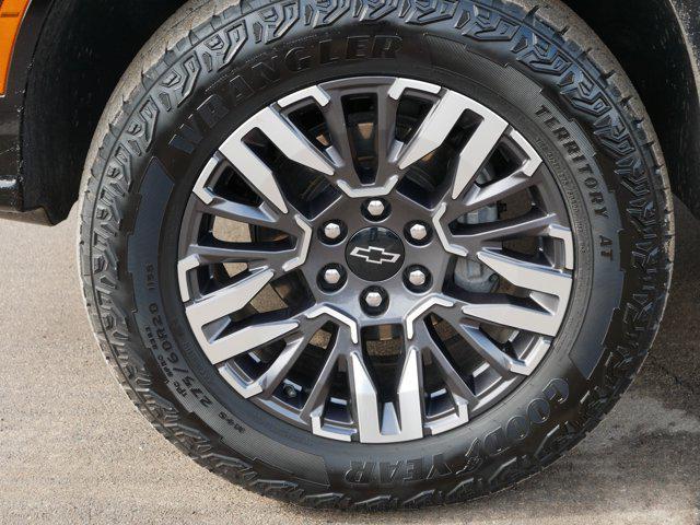 used 2025 Chevrolet Suburban car, priced at $64,331