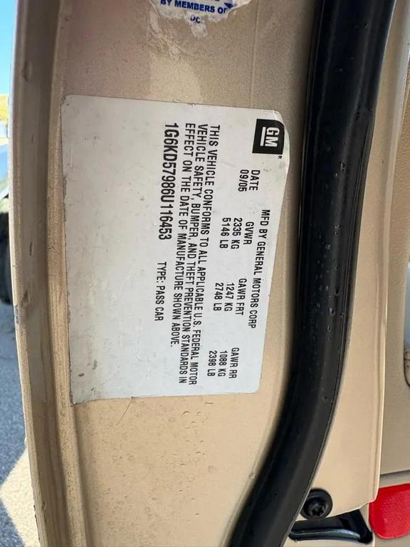 used 2006 Cadillac DTS car, priced at $9,800