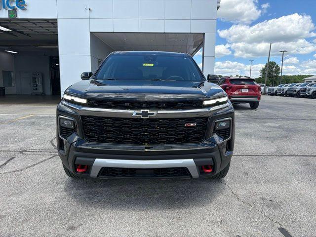 used 2024 Chevrolet Traverse car, priced at $41,997
